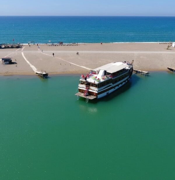 Manavgat Boat Tour with Bazaar