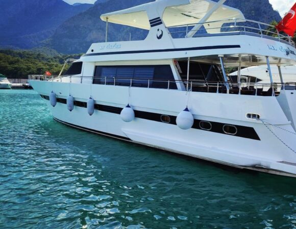 Rent a Yacht in Antalya